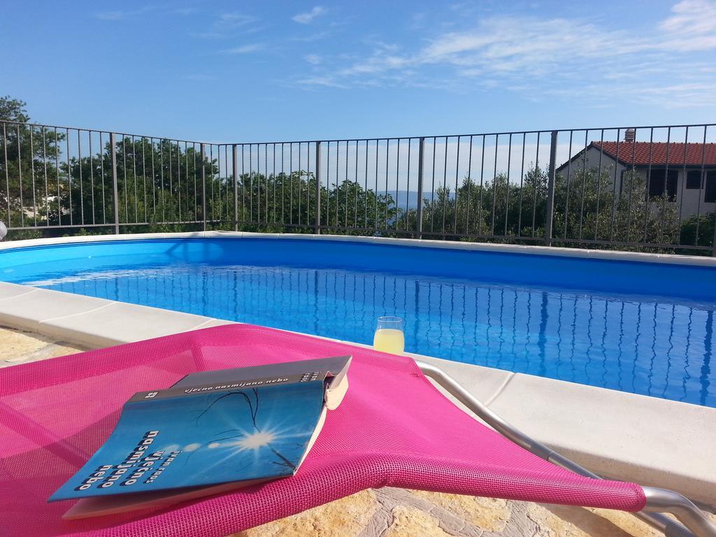 Apartments Fiona - Away From City Crowds Makarska Zimmer foto